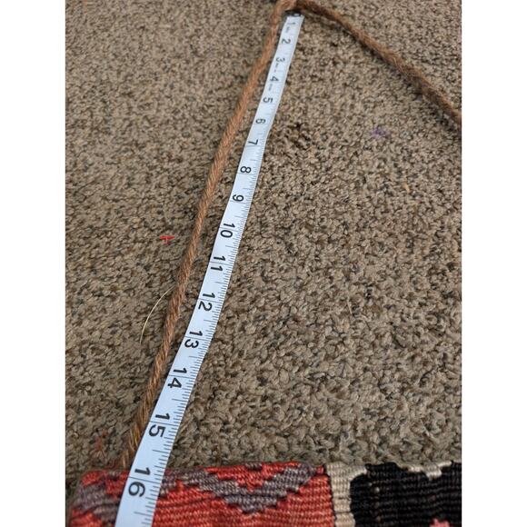 “VNTG, Handmade Kilim Wool Shoulder Bag Tribal Boho Crossbody Purse w/ Tassels - Picture 15 of 16